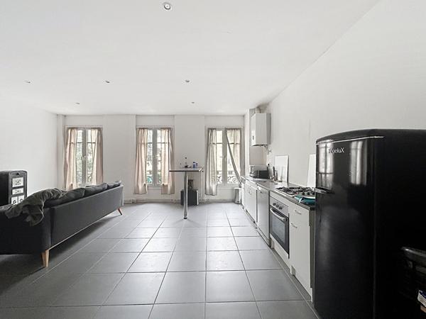 Exclusivité à Saint-Étienne Carnot : Charmant appartement 2 pièces de 60 m² à vendre