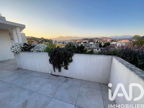 Appartement à vendre 4 pièces 110,03 m² Cagnes-sur-Mer
