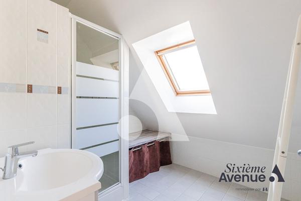 Maison 6 pièces 194.82 m2