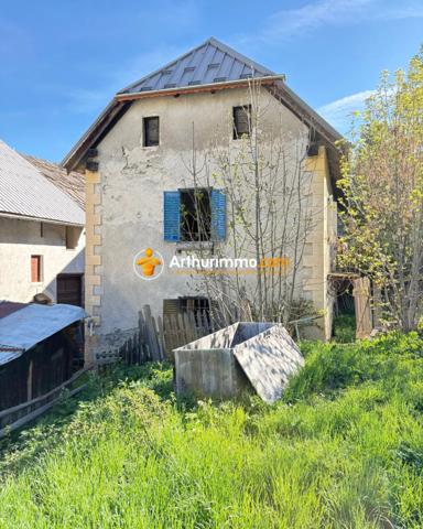 Vente                                                      Maison
                        
                     4 pièces                      100 m2                     à Guillestre