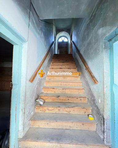 Vente                                                      Maison
                        
                     4 pièces                      100 m2                     à Guillestre