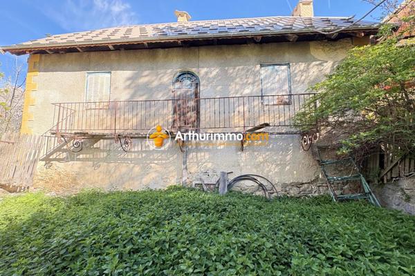 Vente                                                      Maison
                        
                     4 pièces                      100 m2                     à Guillestre
