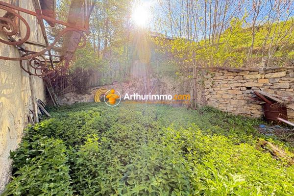 Vente                                                      Maison
                        
                     4 pièces                      100 m2                     à Guillestre