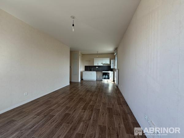 Appartement 3 pièces 60 m² avec balcon et parking couvert – Loos limite Lille LOOS