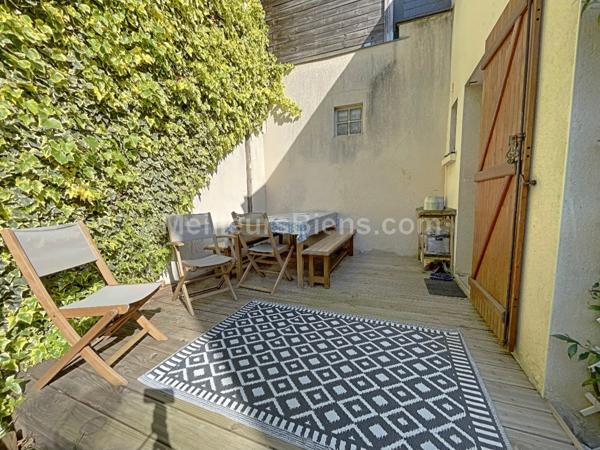 Maison familiale avec jardin idéalement située