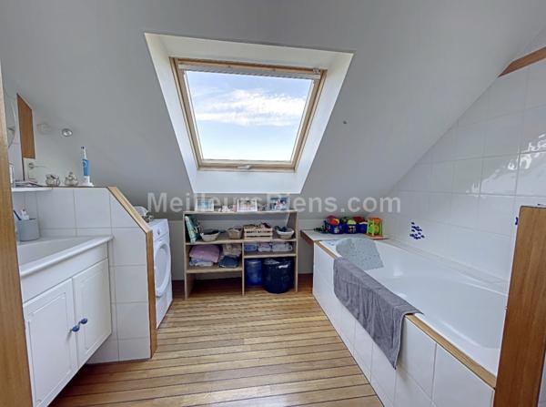 Maison familiale avec jardin idéalement située