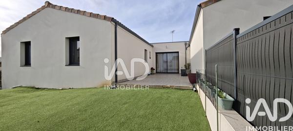 Maison à vendre 4 pièces 98 m² Fontenay-le-Comte