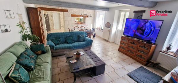 Maison 2 logements - 200 m²- 8 pièces - 6 chambres - terrain de 2158 m²