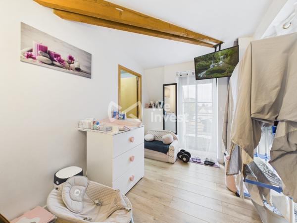 AGREABLE DEUX PIECES EN CENTRE VILLE