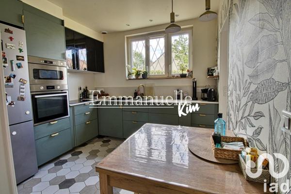 Maison 7 pièces de 120 m² à Montmorency (95160)