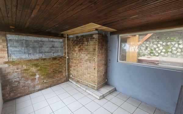 Maison à vendre    4 pièces • 145 m2 Les Avirons