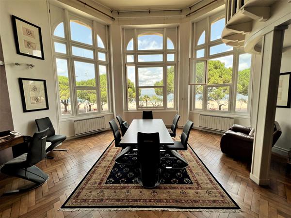 Appartement 4 pièces 162 m2