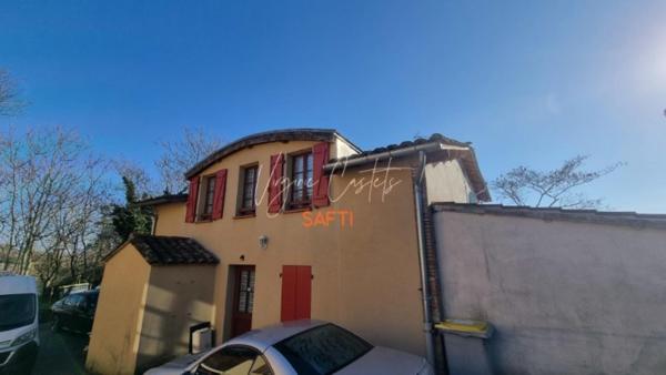 Ensemble 558m2 - 15 pièces -11 chambres - terrain 3666m2