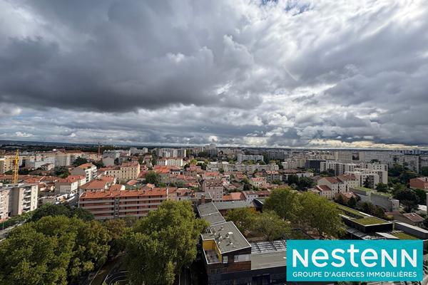 Appartement de type 4 de 77m² situé à Villeurbanne Perralière