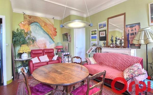 Appartement à vendre    4 pièces • 108,75 m2 Marseille 1