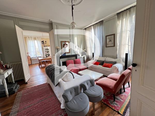 Maison 9 pièces 280 m2