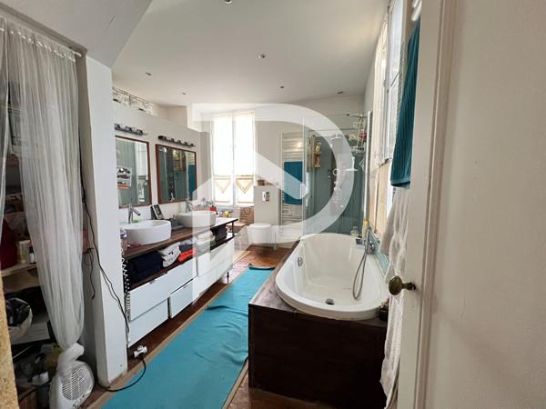 Maison 9 pièces 280 m2