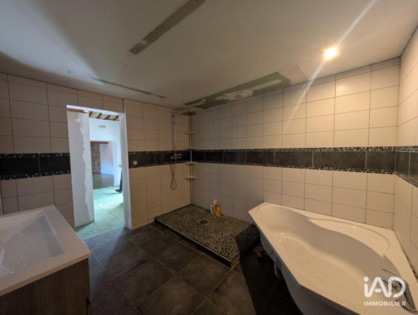 Maison à vendre 3 pièces 210 m² Le Soler