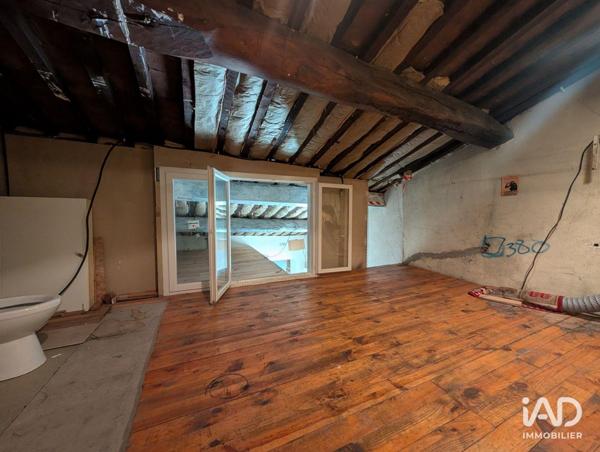 Maison à vendre 3 pièces 210 m² Le Soler