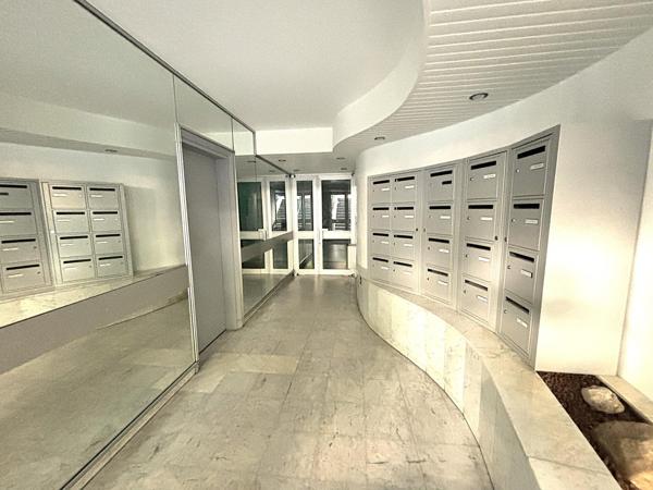 Appartement à ENGHIEN-LES-BAINS, 95880 - 1 pièce 15m²