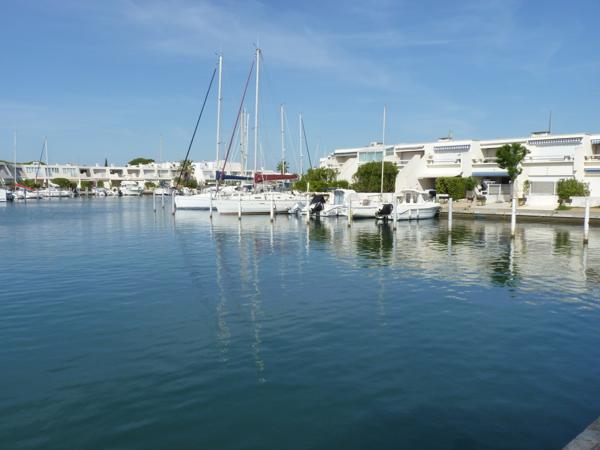 Marina moderne toute équipée avec garage et parking, Port Camargue Le Grau-du-Roi (30240)