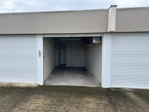 Marina moderne toute équipée avec garage et parking, Port Camargue Le Grau-du-Roi (30240)