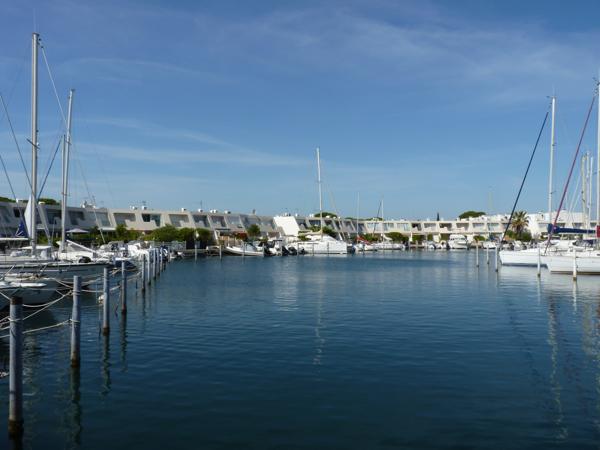 Marina moderne toute équipée avec garage et parking, Port Camargue Le Grau-du-Roi (30240)