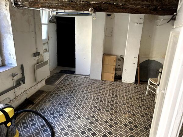 Maison  6 pièce(s) 180 m2