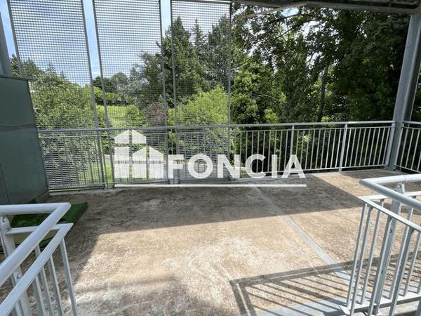 Location Appartement 2 pièces 51.48 m² - 1 RUE DES QUINQUENAYS Chinon 37500