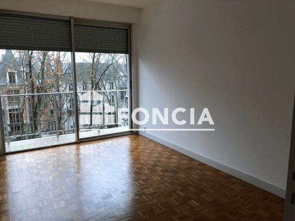 Location Appartement 3 pièces 63.9 m² - 69 BOULEVARD BERANGER Tours 37000