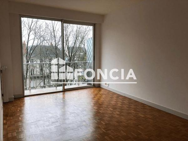 Location Appartement 3 pièces 63.9 m² - 69 BOULEVARD BERANGER Tours 37000