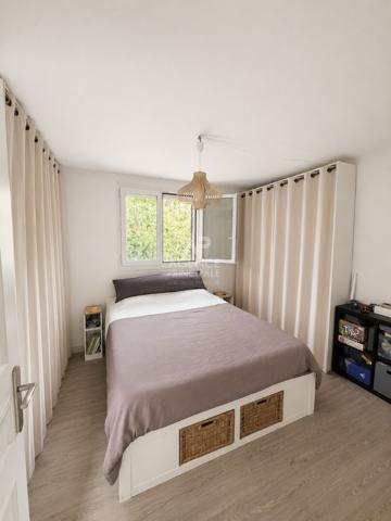Maison Poissy 6 pièce(s) 115 m2 599 000 € **  - Référence  9315