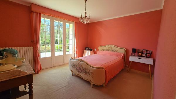 Maison sur sous sol proche nature