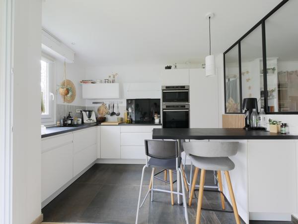 Appartement
         4 pièces
        - 72 m² 199 950 €*