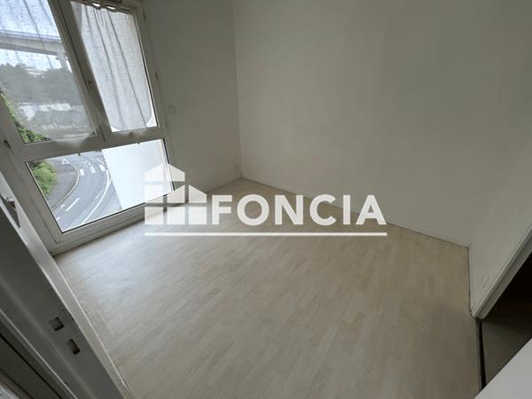 Location Appartement 2 pièces 35 m² - 2 ALLEE DE KERINOU Brest 29200