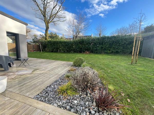 Maison à vendre à Ploeren 3 chambres 1 bureau bus écoles