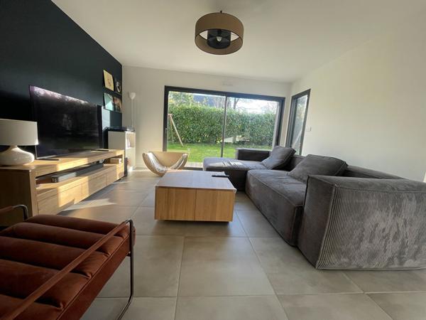 Maison à vendre à Ploeren 3 chambres 1 bureau bus écoles