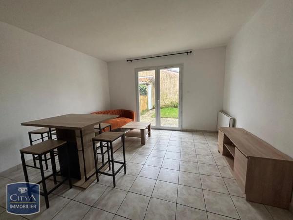 Maison à louer 2 pièces 36.63m² Niort (79000)