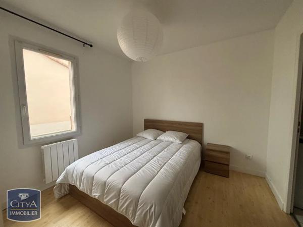Maison à louer 2 pièces 36.63m² Niort (79000)