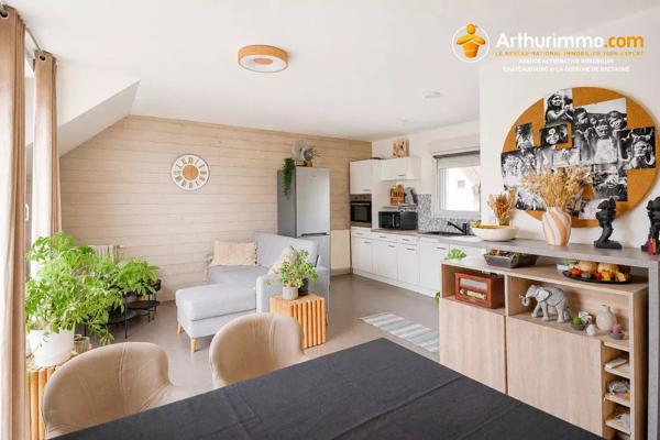 Vente                                                      Appartement
                        
                     2 pièces                      47 m2                     à Thorigné-Fouillard