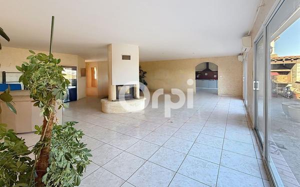 Maison à vendre    5 pièces •  Pollestres