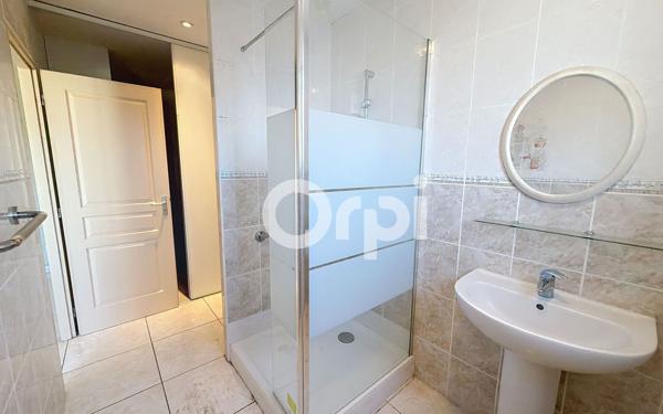 Maison à vendre    5 pièces •  Pollestres