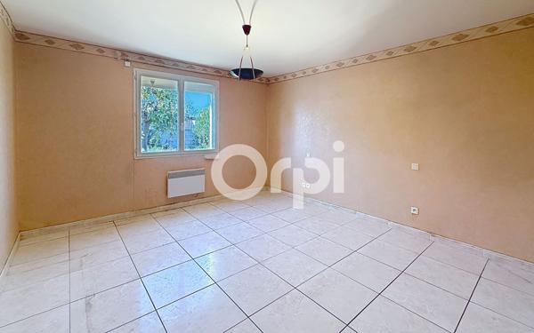 Maison à vendre    5 pièces •  Pollestres