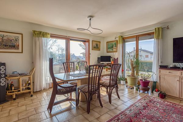 Maison 6 pièces de 197 m² familiale avec piscine sur 1597 m² de terrain à Drumettaz-Clarafond