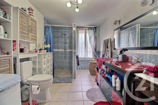 Maison à vendre  5 pièces - 156,45 m 2   SEZANNE  - 51