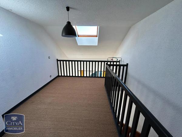 Appartement à louer 2 pièces 47.83m² Cholet (49300)