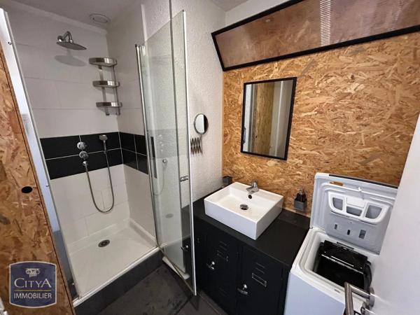 Appartement à louer 2 pièces 47.83m² Cholet (49300)