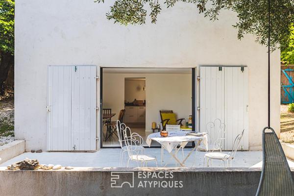 Maison d’artiste et son écrin végétal