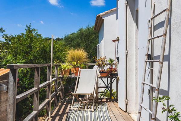 Maison d’artiste et son écrin végétal