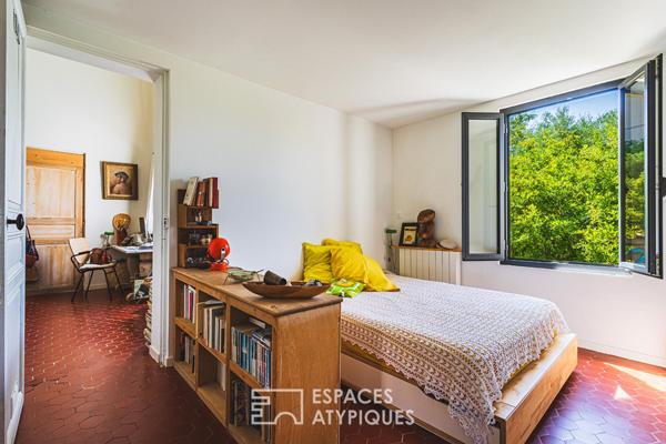Maison d’artiste et son écrin végétal